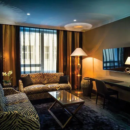 Hotel Lilla Roberts 5*