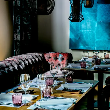 Lilla Roberts Hotel